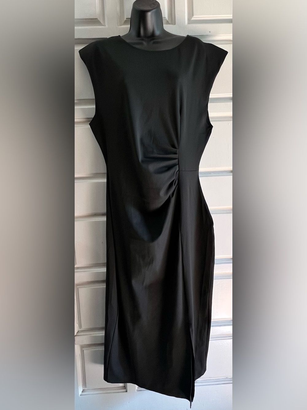Elegant Black Midi Dress with Side Drape